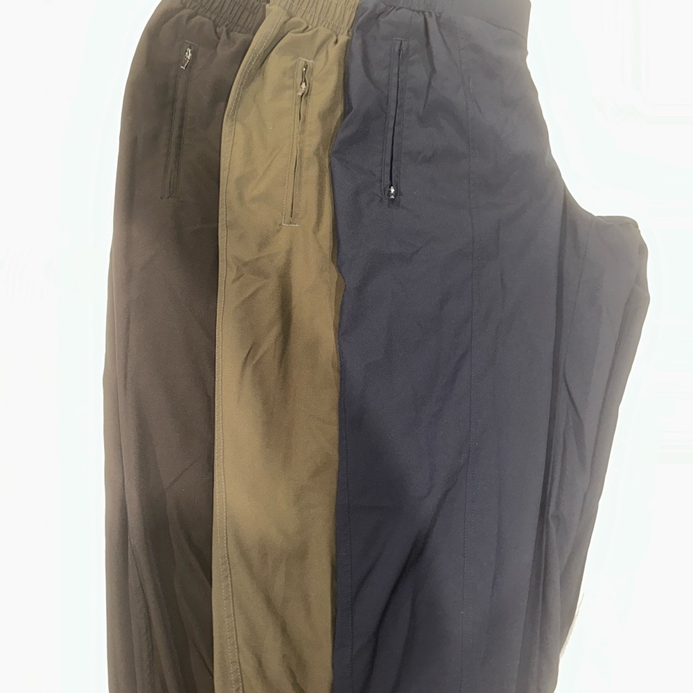 Women’s performance jogger lot. great for golf or work!